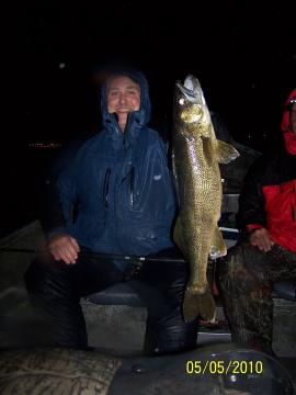 Walleye fishing the Oswego River NY from driftboats